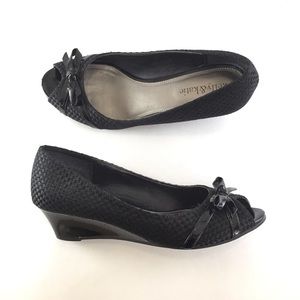 Kelly & Katie Black Peep-toe Wedge 1.5” Size 7